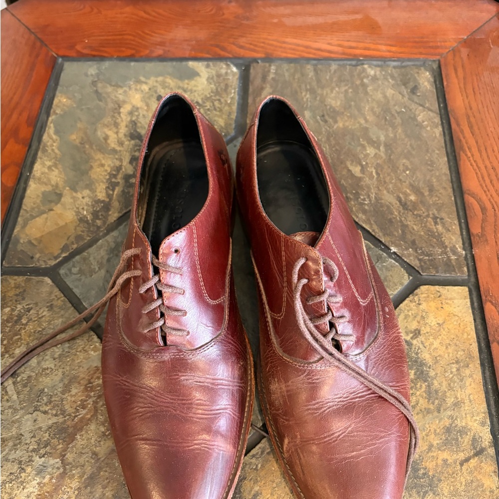Nisolo Men's Rich Brown Leather Oxfords